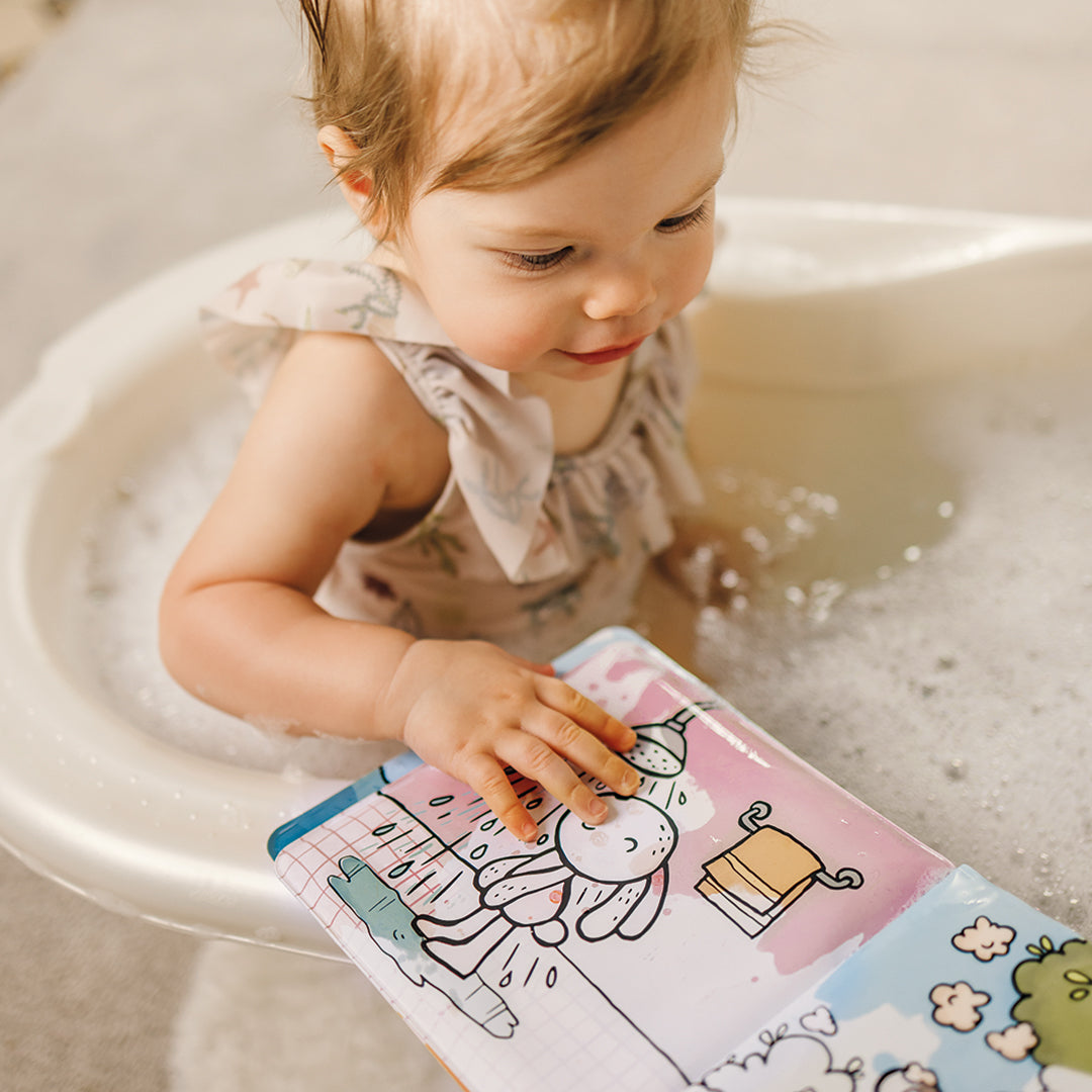 Livre de bain magique "Plouf, plouf, c’est l’heure du bain !"